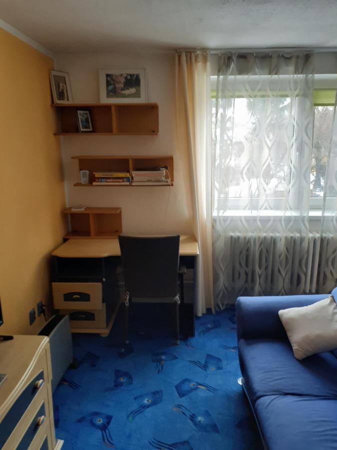 Appartement Rd Cerncin Bucovice Extérieur photo